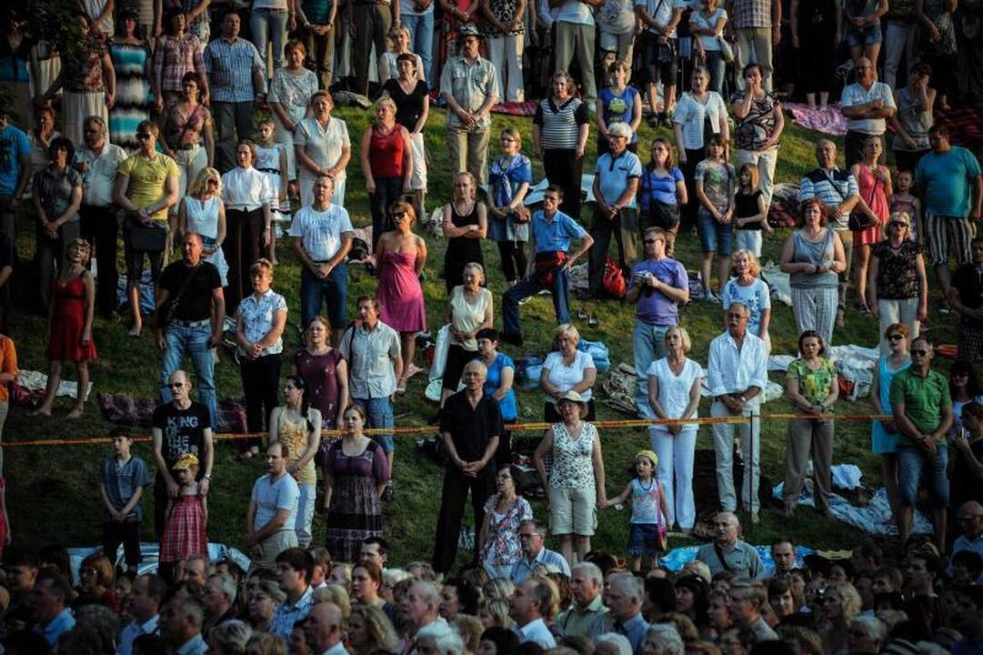 Operetės pertraukos metu skambėjo „Tautiška giesmė“ 