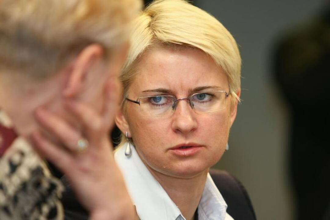 Nei L.Stankūnaitė, nei N.Venckienė negali būti mergaitės atstovėmis
