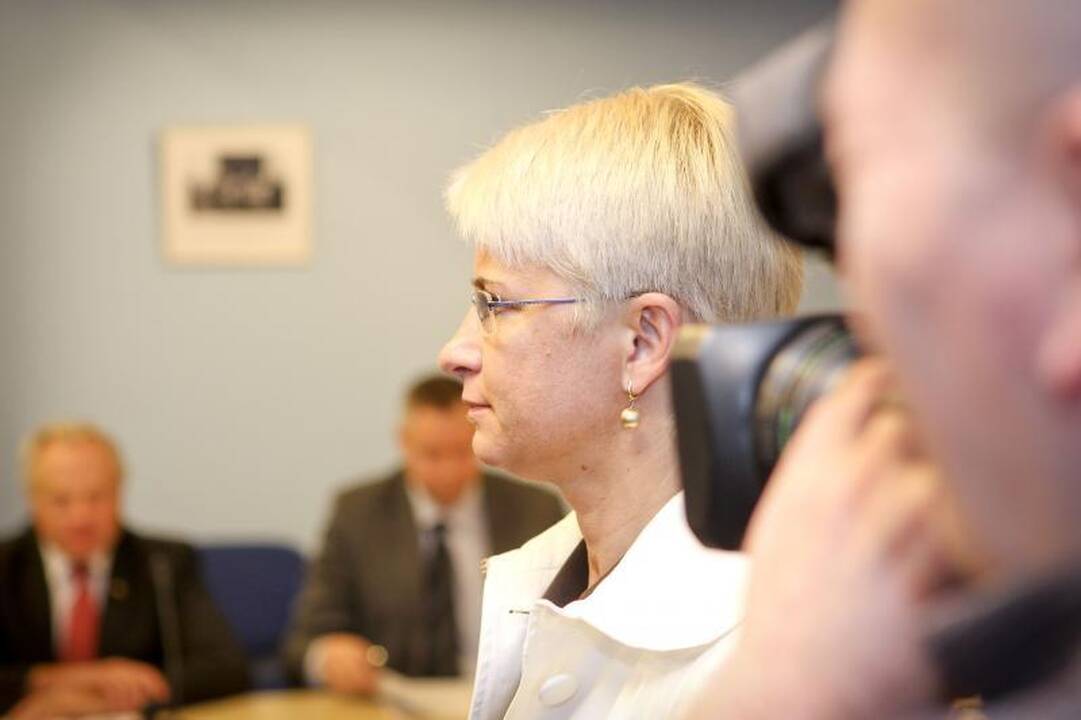 Kedžiai prokuratūroje atsisakė duoti parodymus, N.Veckienė tebeserga