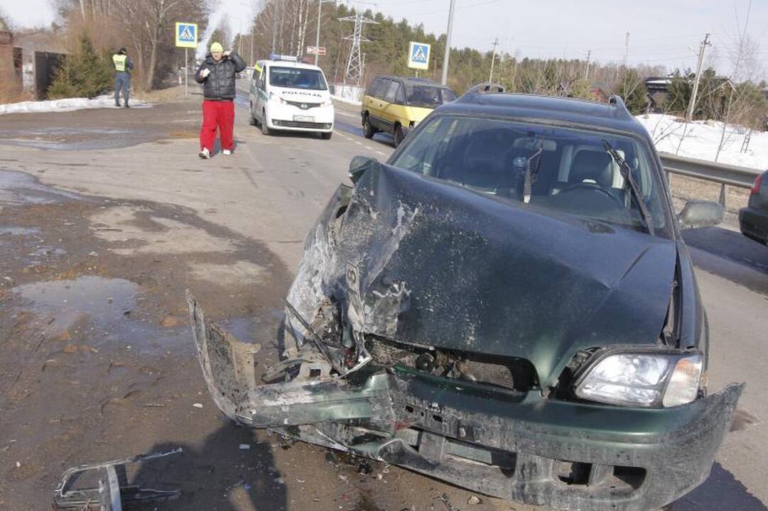 Per avariją Vilniaus pakraštyje sužalotas vaikas 