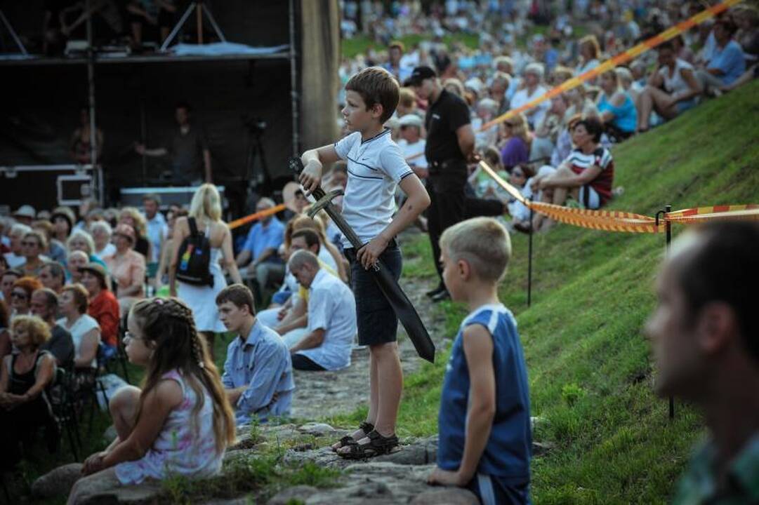 Operetės pertraukos metu skambėjo „Tautiška giesmė“ 