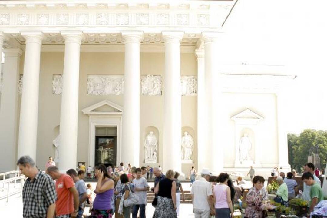Žolinė sostinėje - su svajonėmis apie "kermošių"