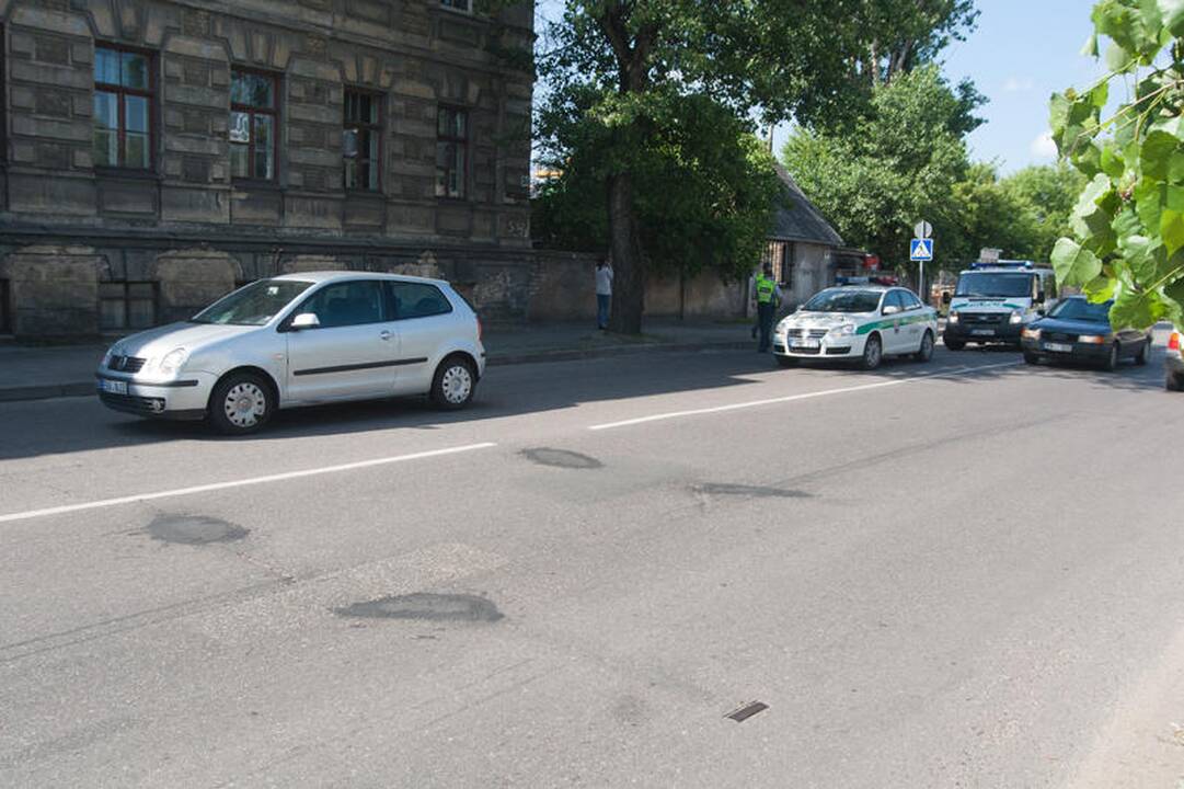Vilniuje partrenktas mažametis dviratininkas