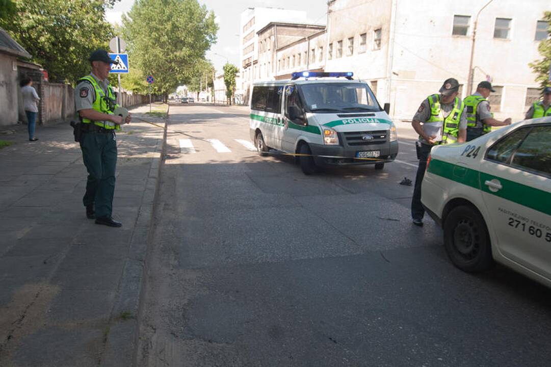 Vilniuje partrenktas mažametis dviratininkas