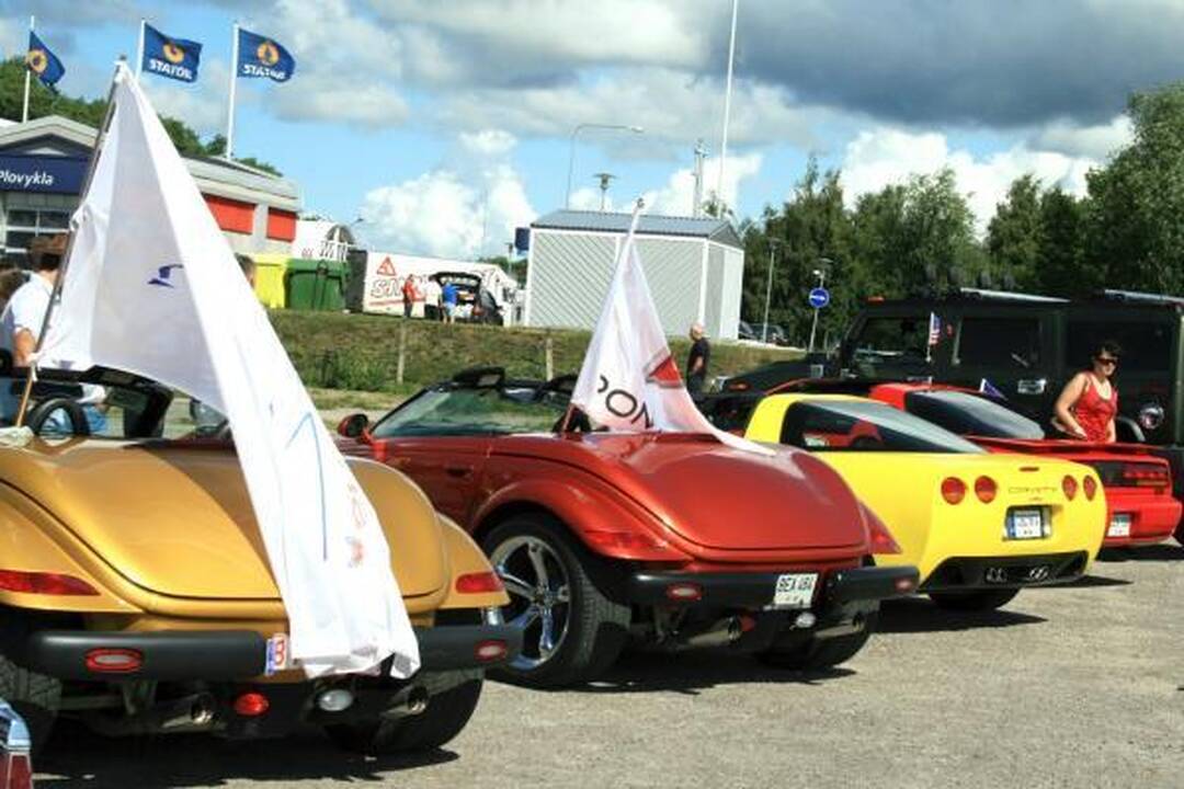 Palangoje rinksis amerikietiškų automobilių mėgėjai (programa)