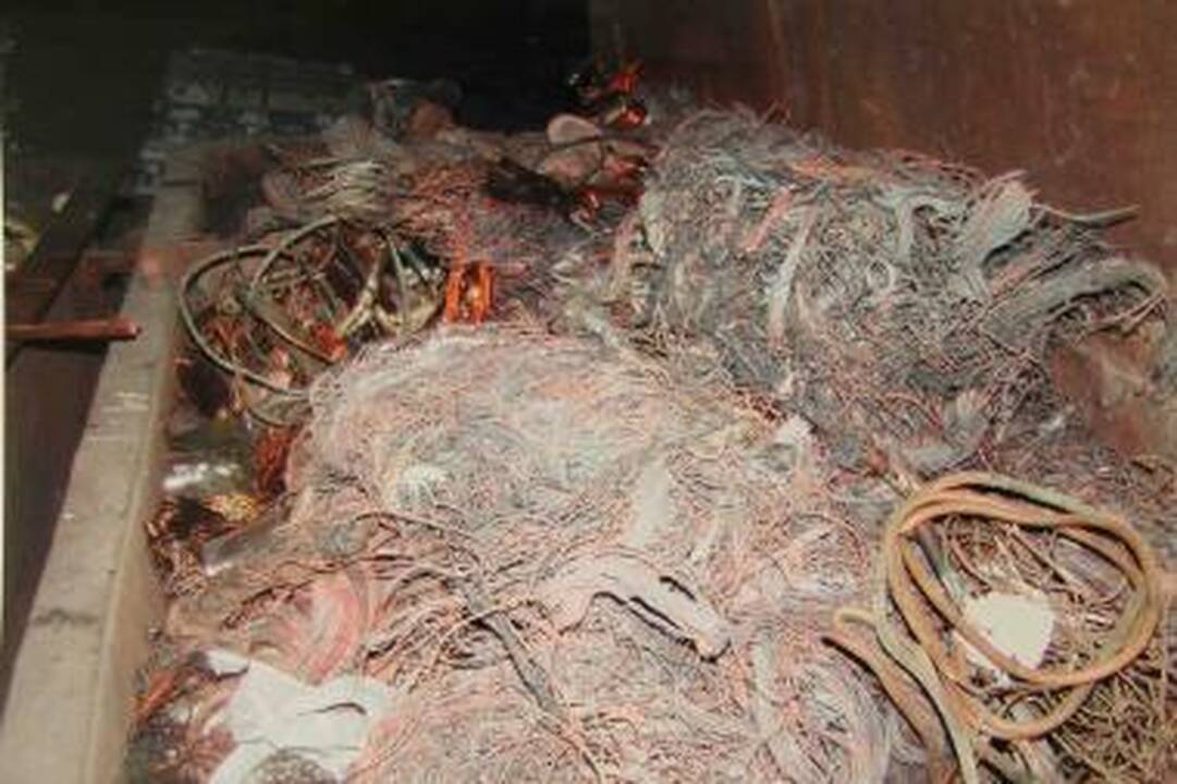 Milijonus kainavęs metalo laužas keliaudavo į Lenkiją