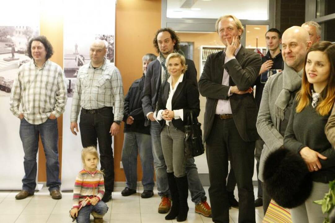 S. Jokužio fotografijų parodos atidaryme - užuominos apie ordiną
