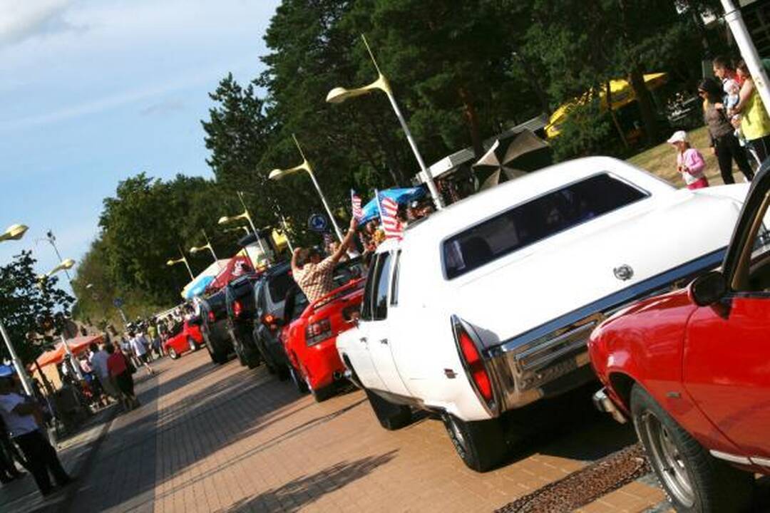 Palangoje rinksis amerikietiškų automobilių mėgėjai (programa)