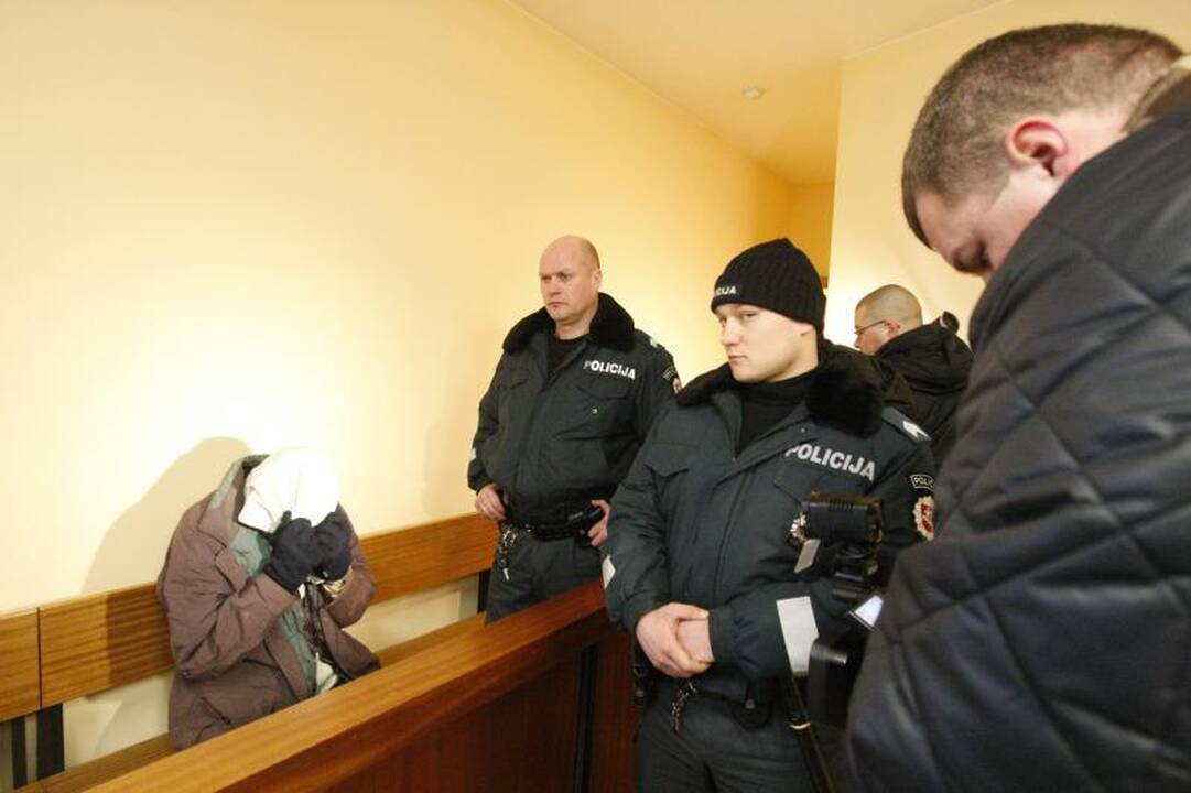 Trylikametės žagintoją teismas leido suimti trims mėnesiams