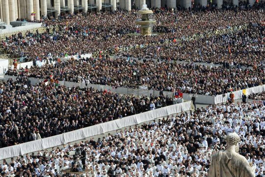 Vatikane inauguruotas popiežius Pranciškus (vaizdo įrašas)