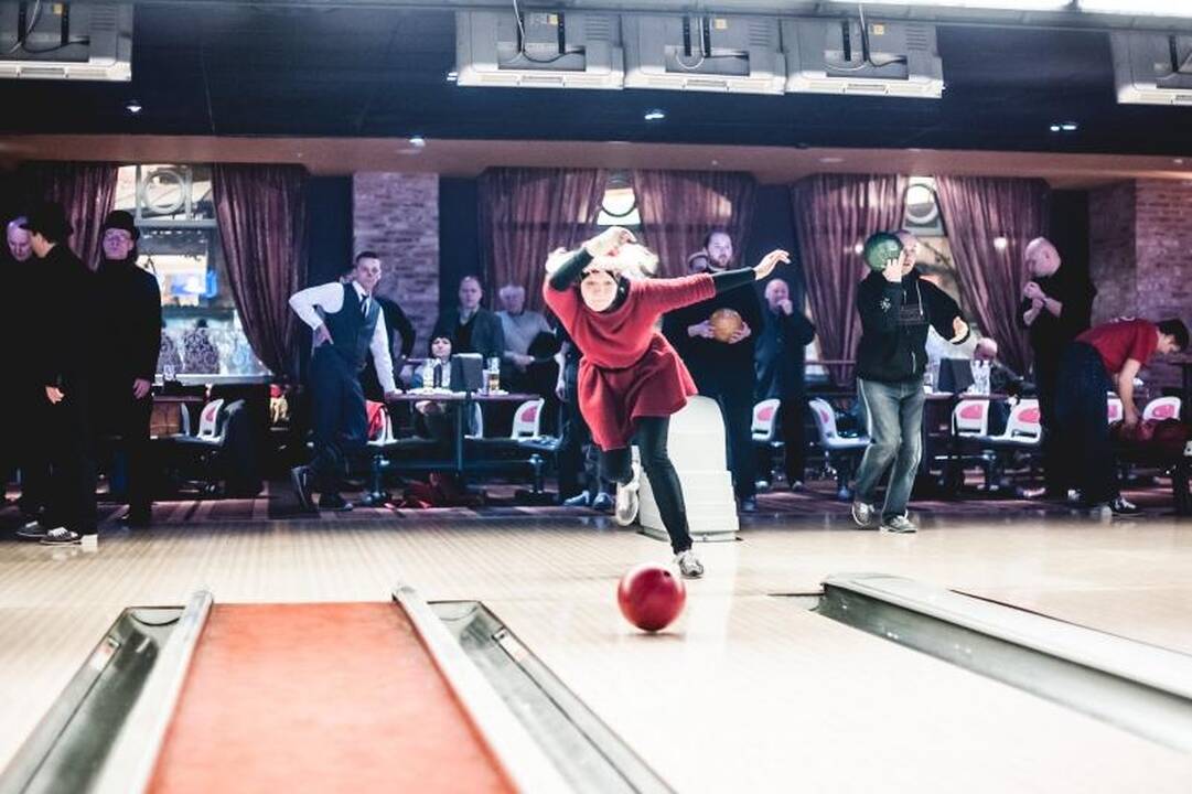 Kauno teatralų boulingo turnyre triumfavo Mažasis teatras