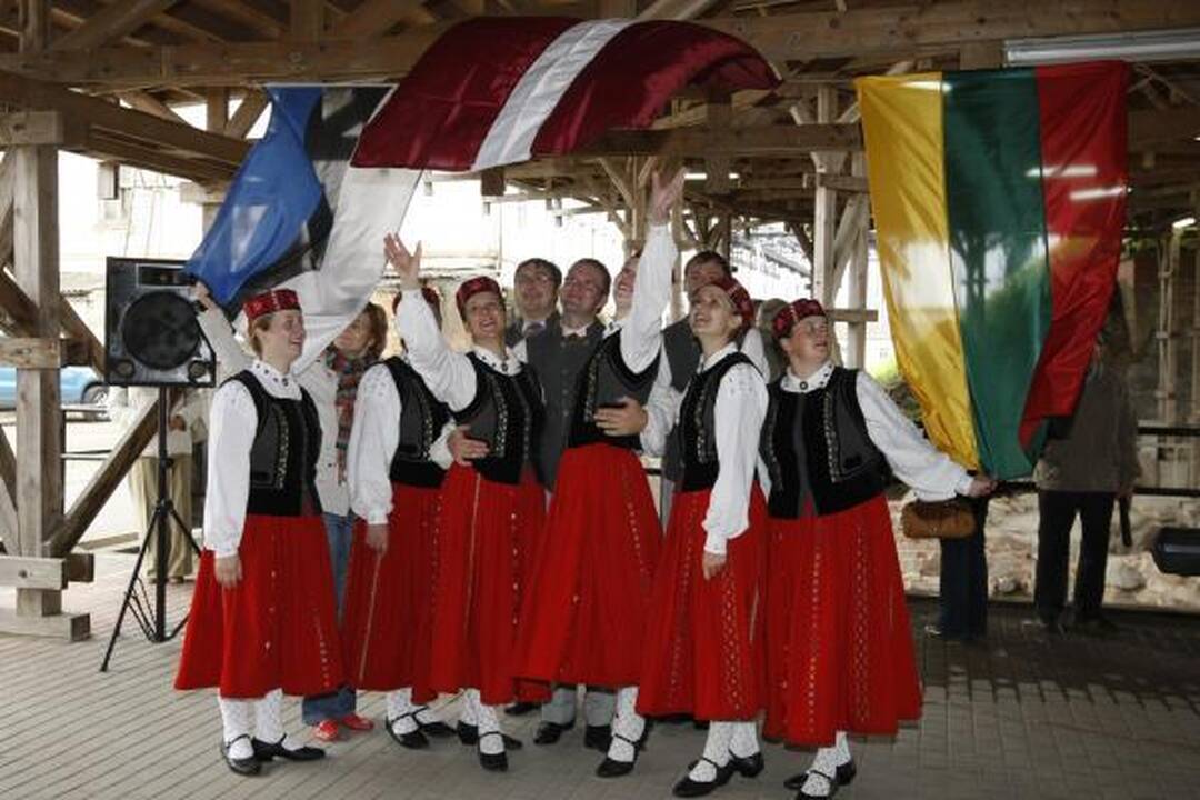 Piliavietėje susivienijo baltai