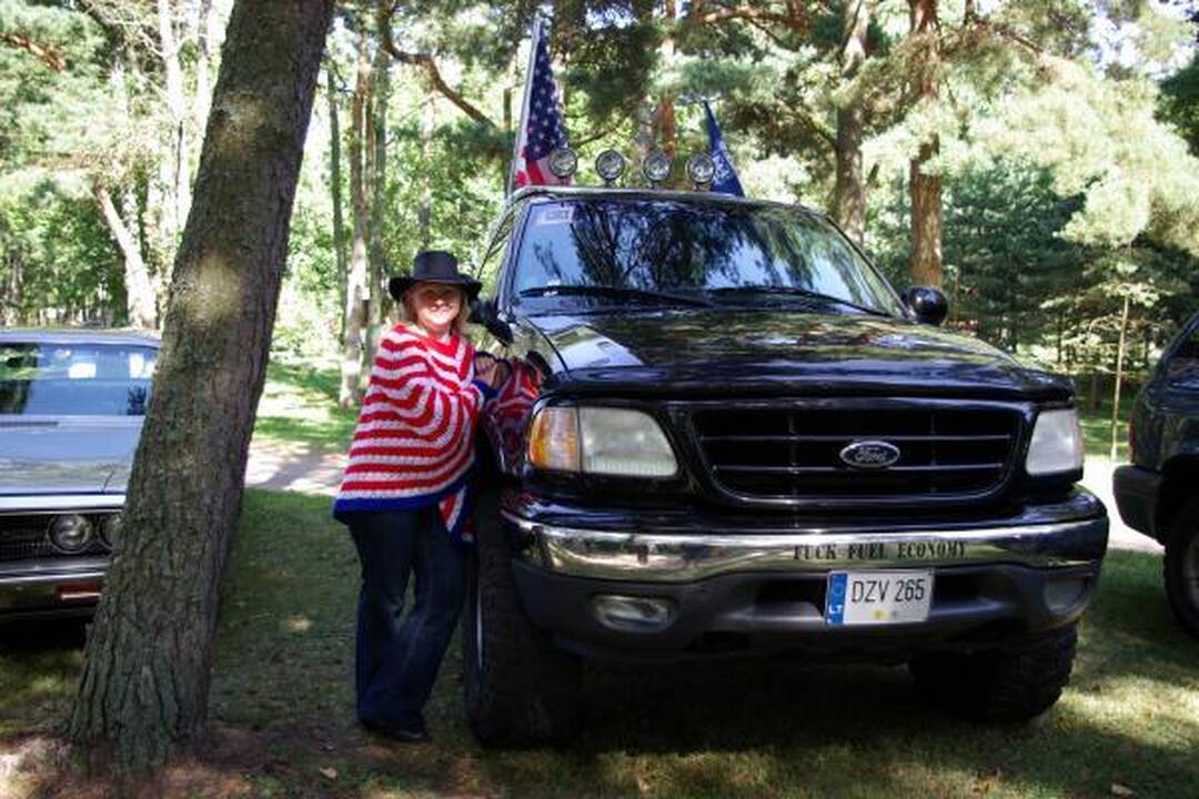 Palangoje rinksis amerikietiškų automobilių mėgėjai (programa)