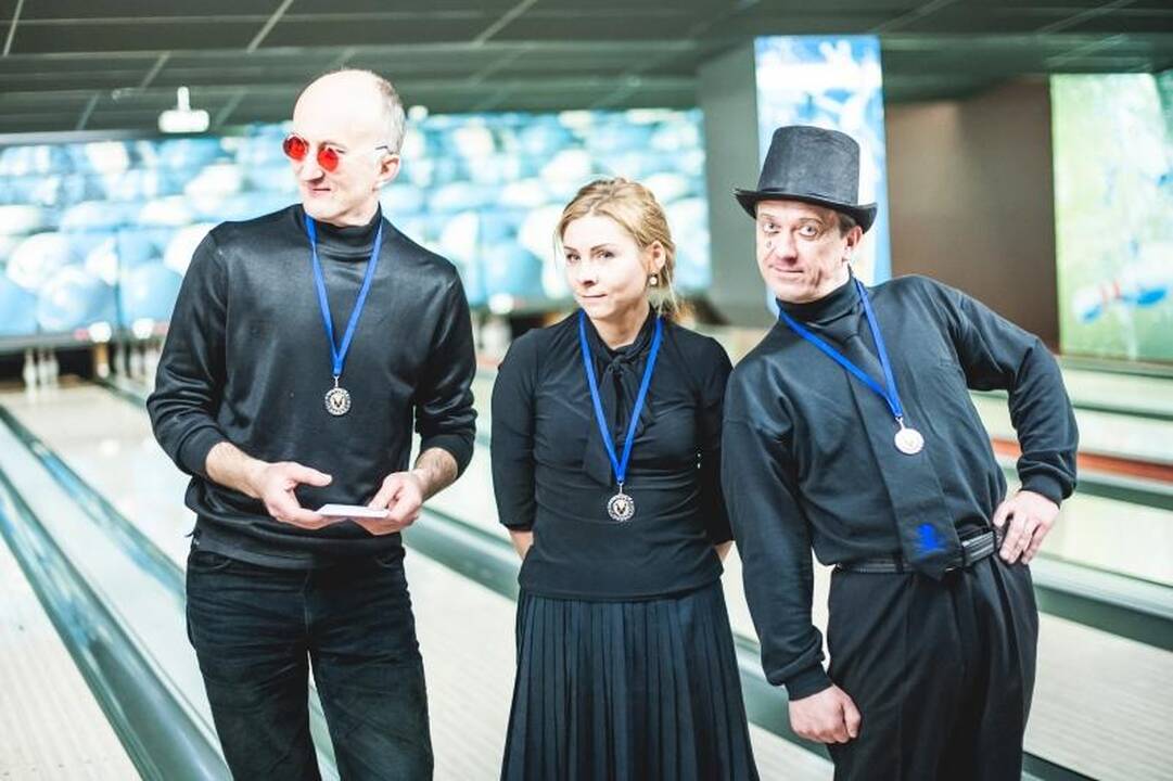 Kauno teatralų boulingo turnyre triumfavo Mažasis teatras