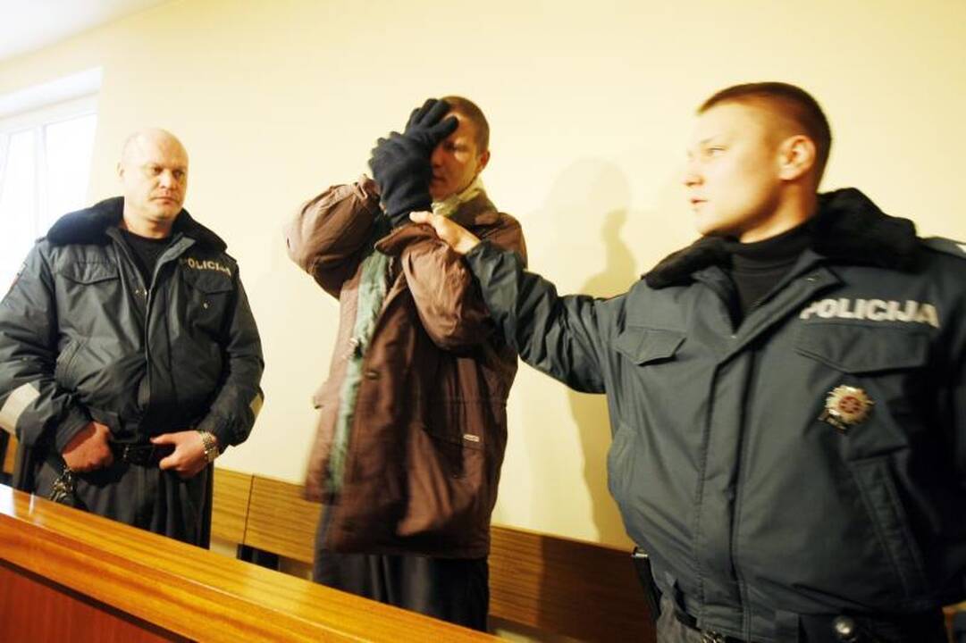 Trylikametės žagintoją teismas leido suimti trims mėnesiams
