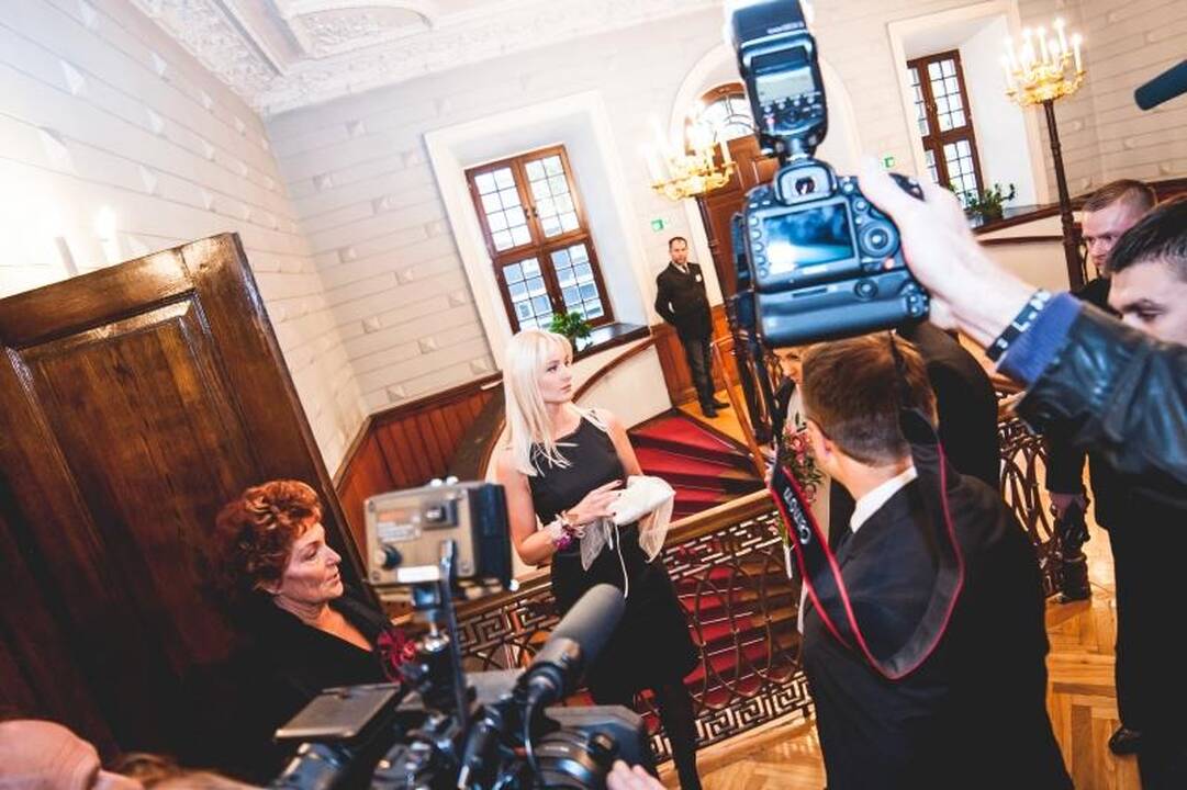 N. Pareigytė ištekėjo! Dainininkė lemtingąjį „taip" ištarė Kaune