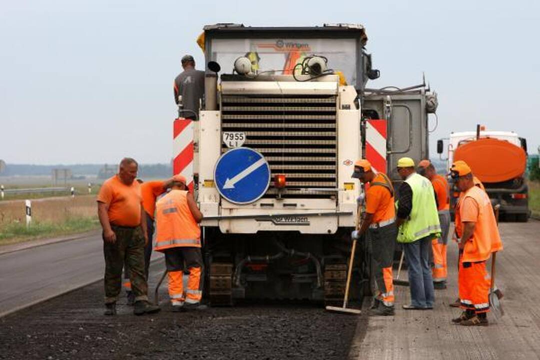 „Automagistralė”: šį savaitgalį greitkelyje tokių spūsčių nebus