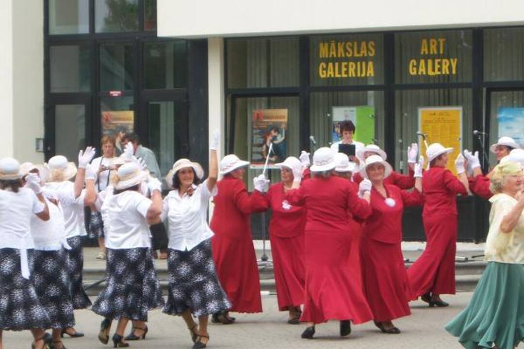 Senjorų festivalyje Jūrmaloje - keturi su puse lietuvių kolektyvai