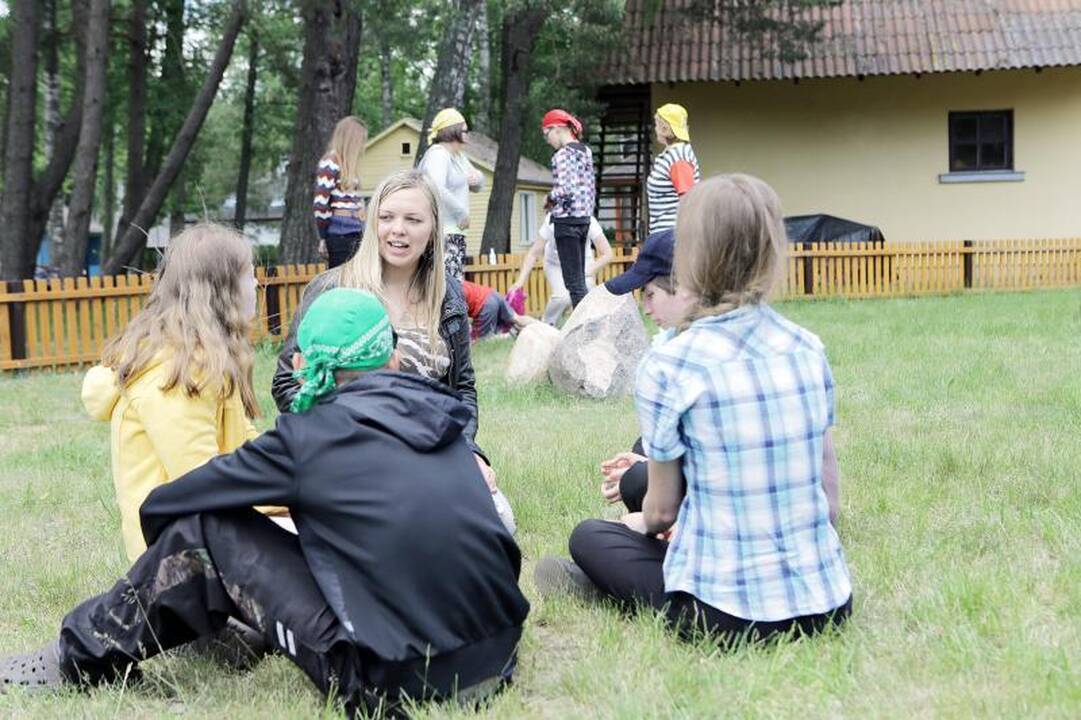 Silpnaregiai vaikai pažino kvapų pasaulį