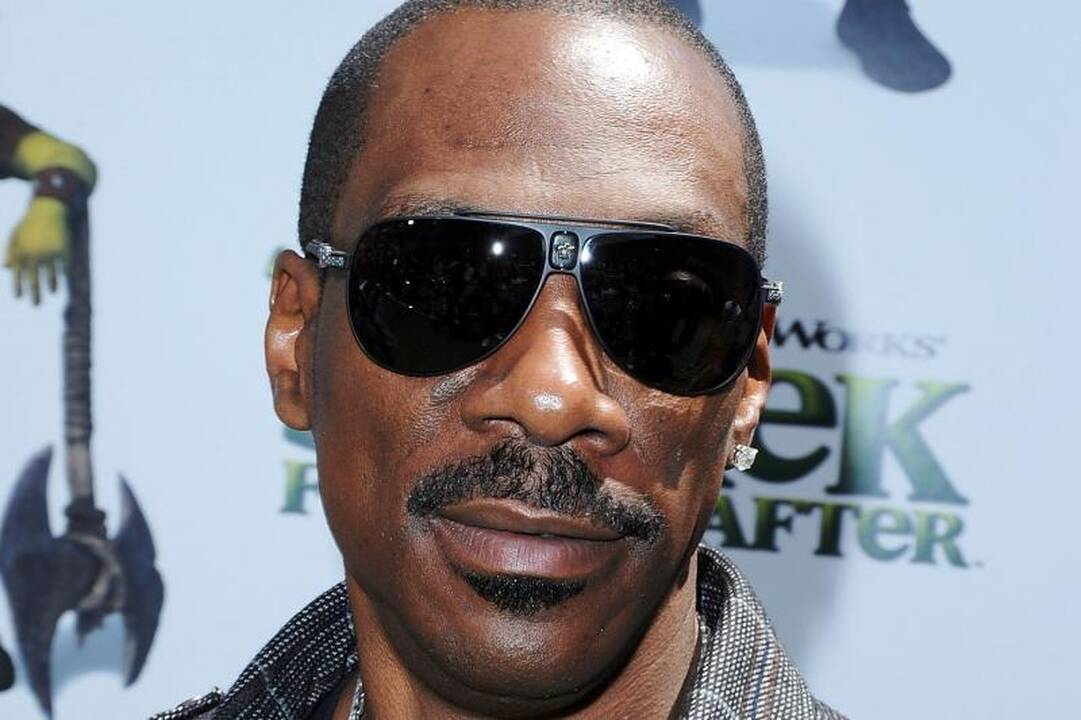 Pasklido gandai apie Eddie Murphy mirtį dėl nelaimės su snieglente