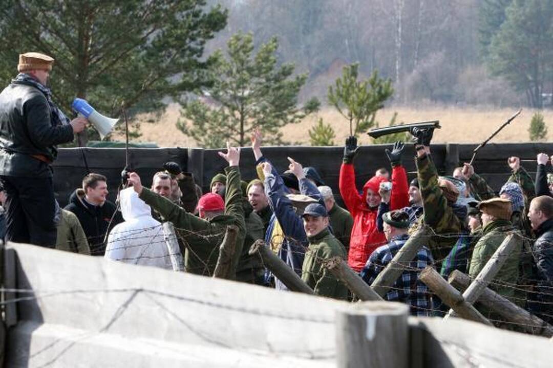 Kairių poligone – Afganistano karių pratybos
