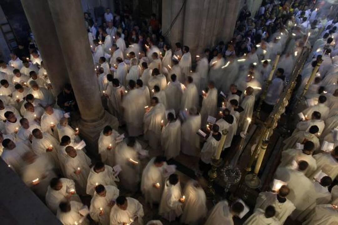 Krikščionių piligrimai Didįjį penktadienį užplūdo Jeruzalę