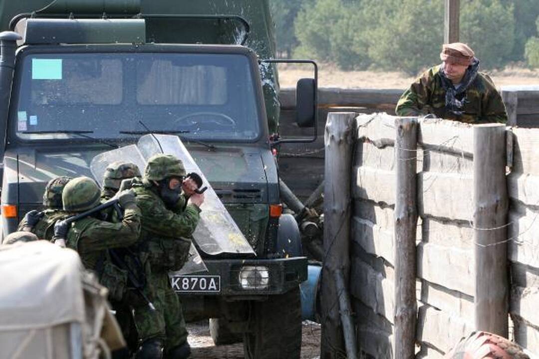 Kairių poligone – Afganistano karių pratybos
