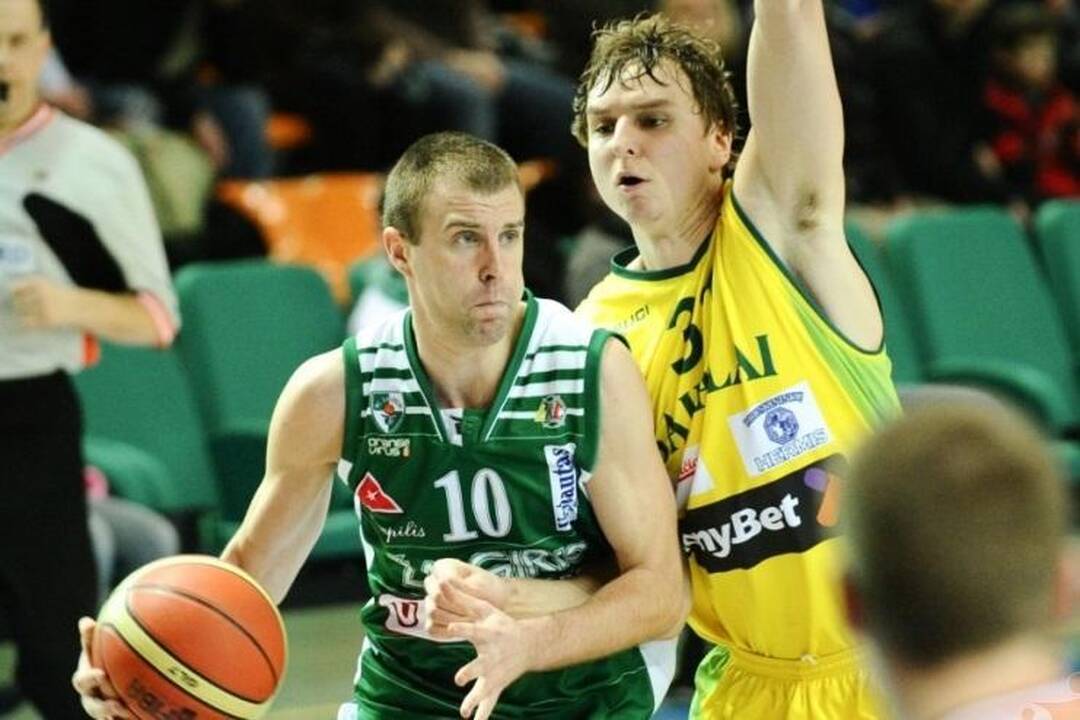 "Sakalai" pratęsė sutartį su Evaldu Baniuliu