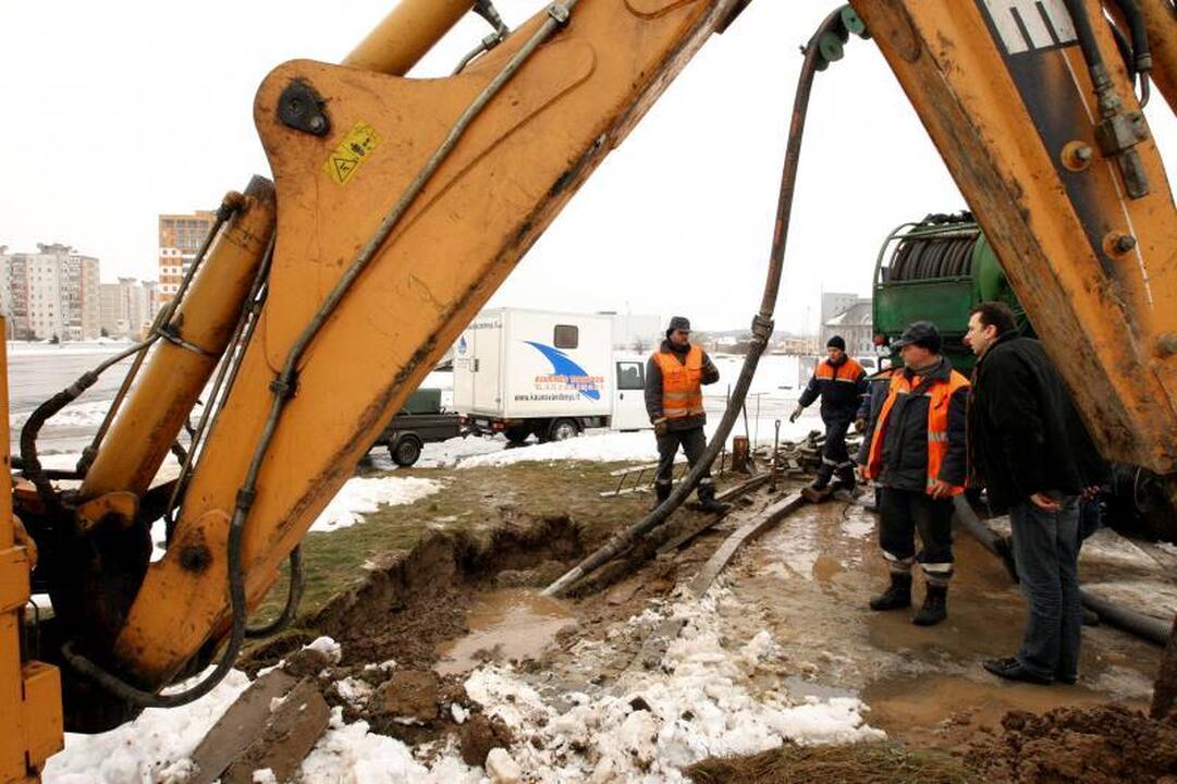 Žemaičių plente – vandentiekio avarija  