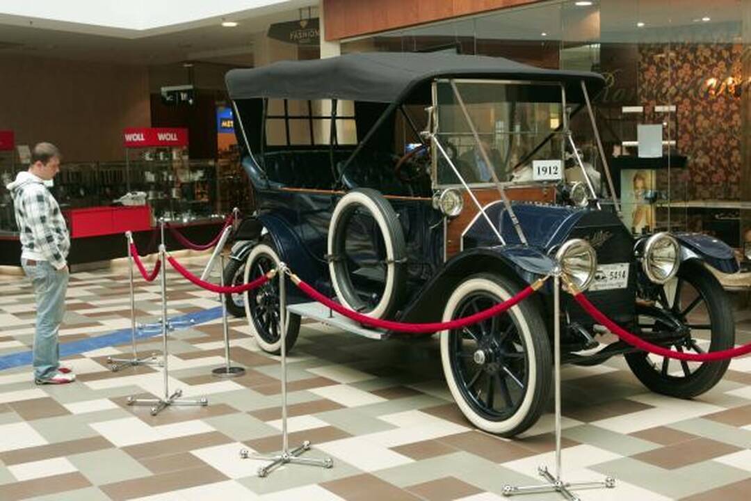 S. Brundza: „Cadillac“ kolekcija – už save kalbanti automobilių istorija
