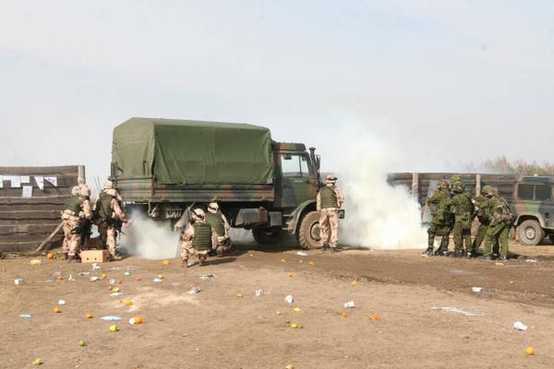 Kairių poligone – Afganistano karių pratybos