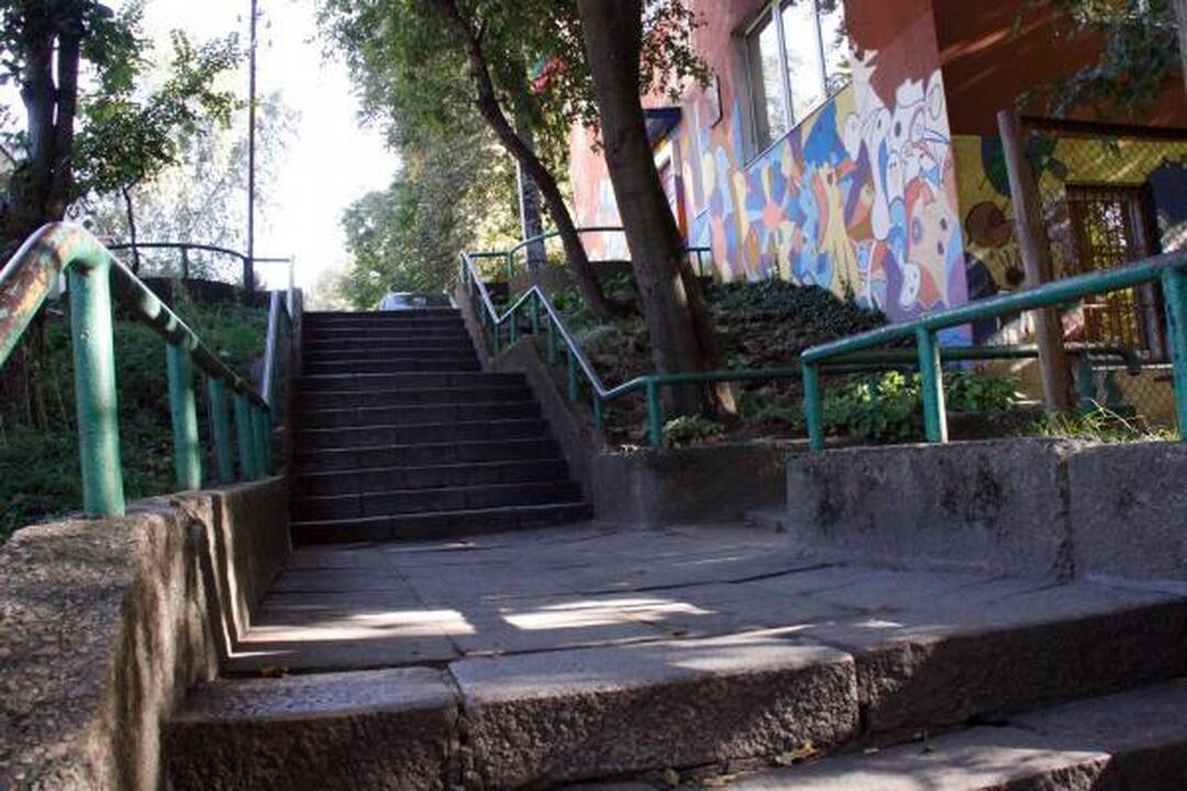 Laiptai - Kauno, įsikūrusio slėnyje ir kalvose, likimas