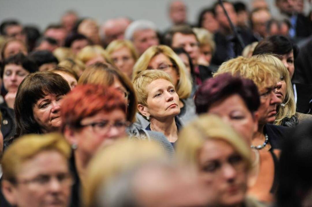 Prezidentė linki, kad teismai įgytų daugiau žmonių pagarbos