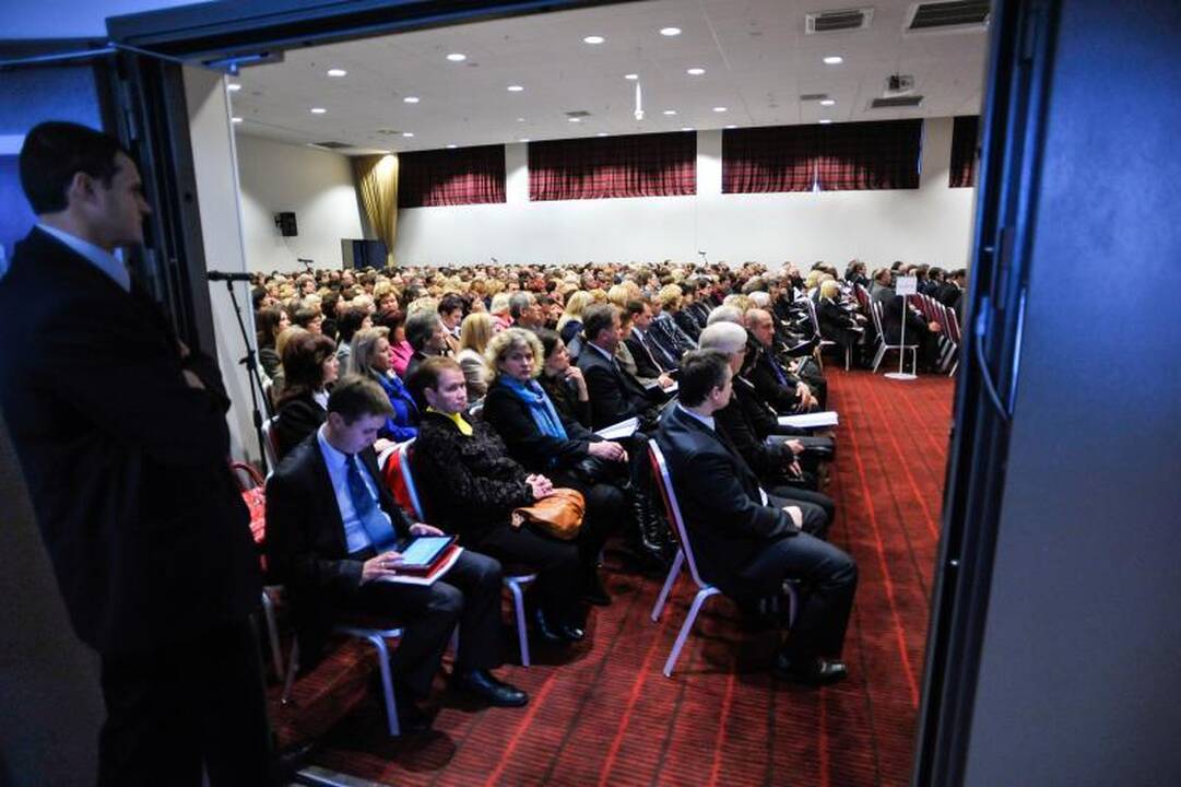 Prezidentė linki, kad teismai įgytų daugiau žmonių pagarbos