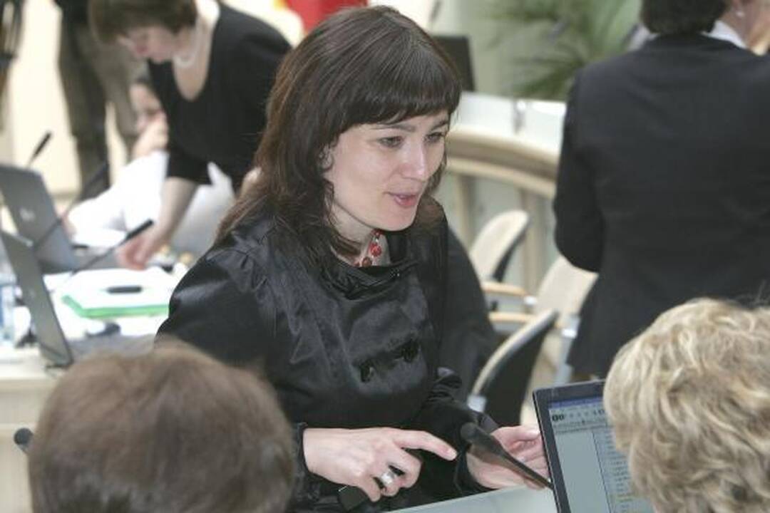 E.Gudišauskienė - naujoji savivaldybės administracijos vadovė (papildyta)