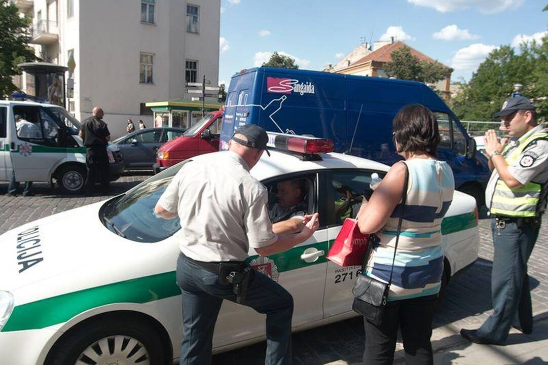 Vilniaus senamiestyje sunkvežimis pervažiavo suomį