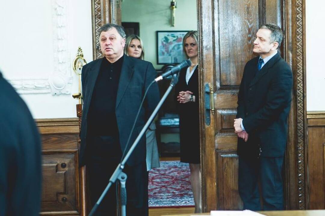 Kaunui nusipelniusiems žmonėms – Santakos garbės ženklai