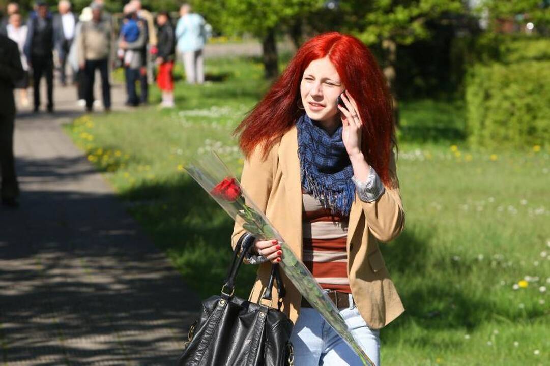 Pergalės dieną Kauno karių kapinėse atgijo amžinoji ugnis