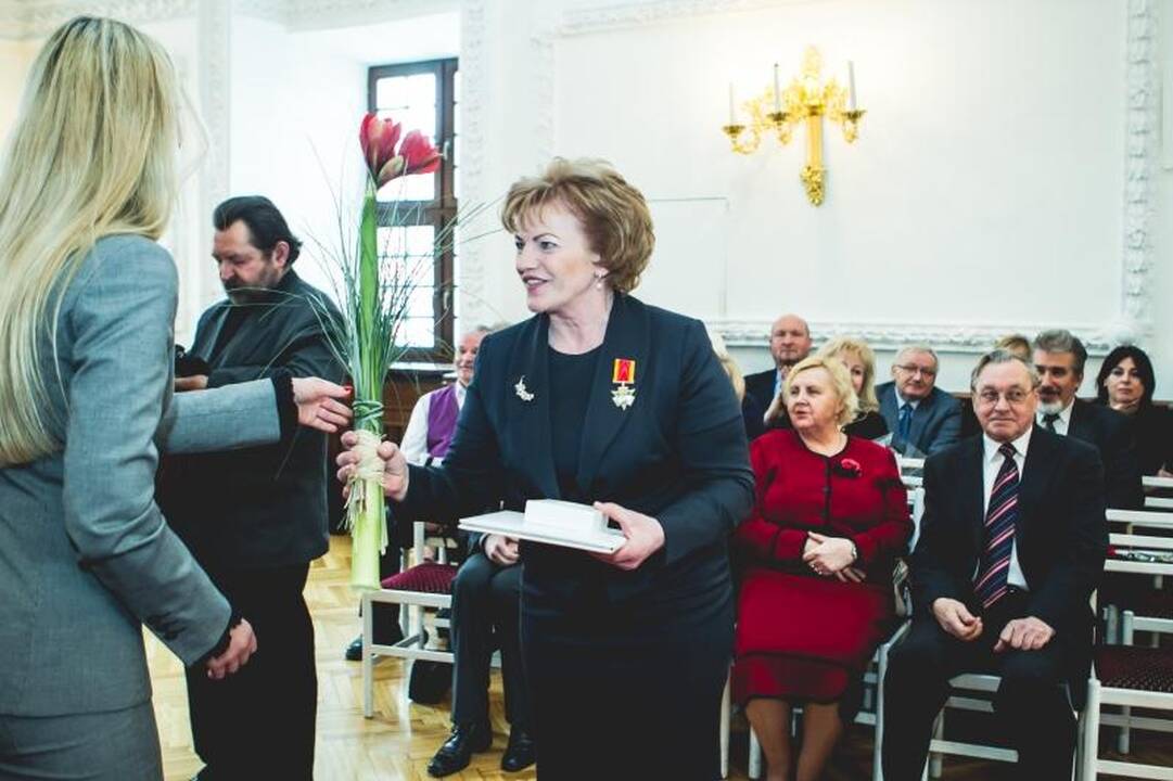Kaunui nusipelniusiems žmonėms – Santakos garbės ženklai