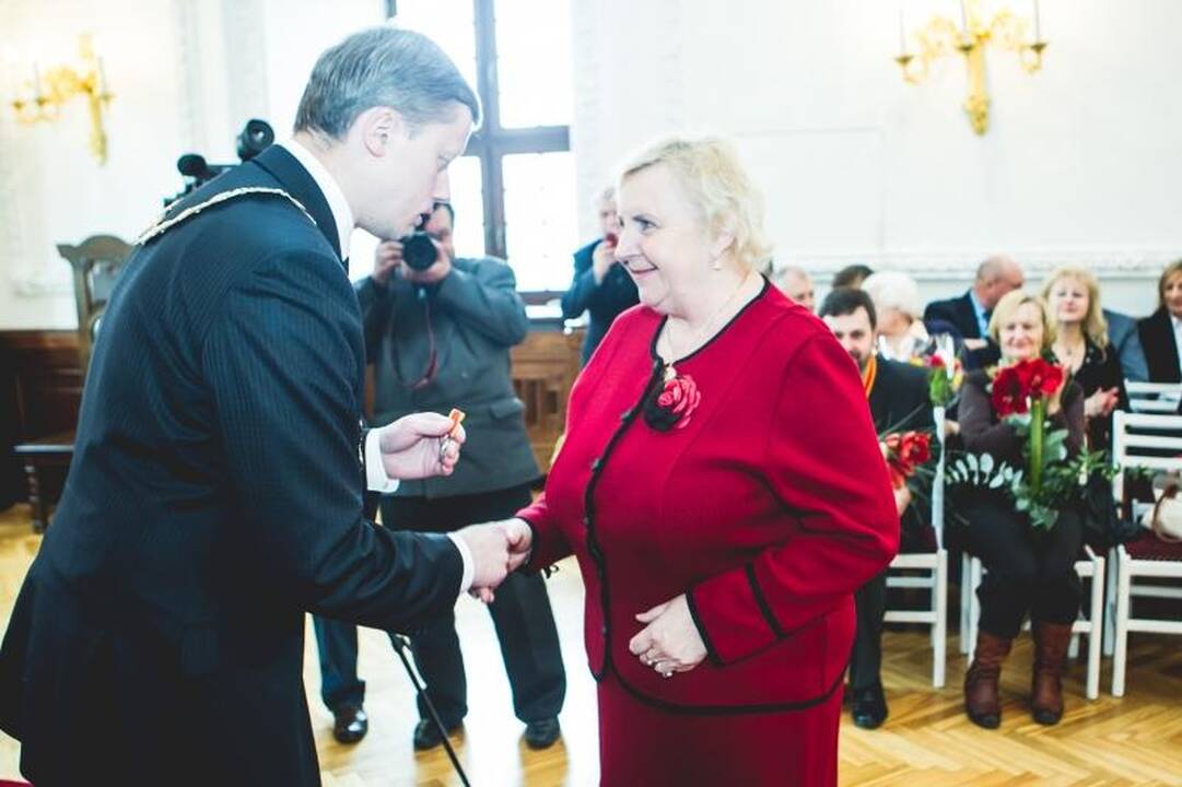 Kaunui nusipelniusiems žmonėms – Santakos garbės ženklai