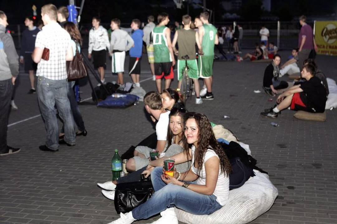 Naktinį krepšinį Kaune žaidė apie 200 dalyvių