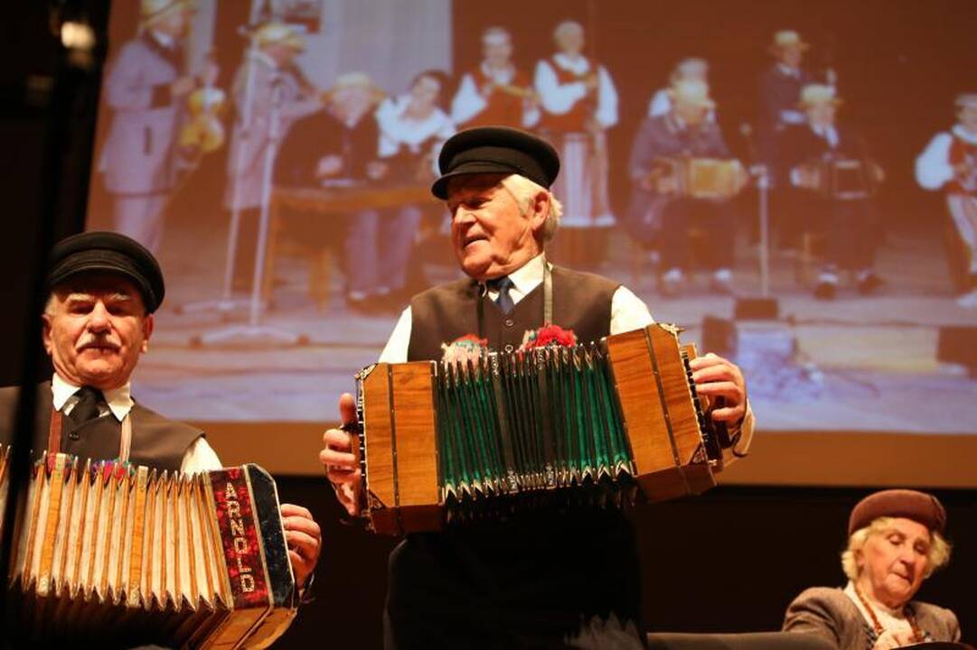 Klaipėdos kolektyvui „Senoliai“ – 30 metų