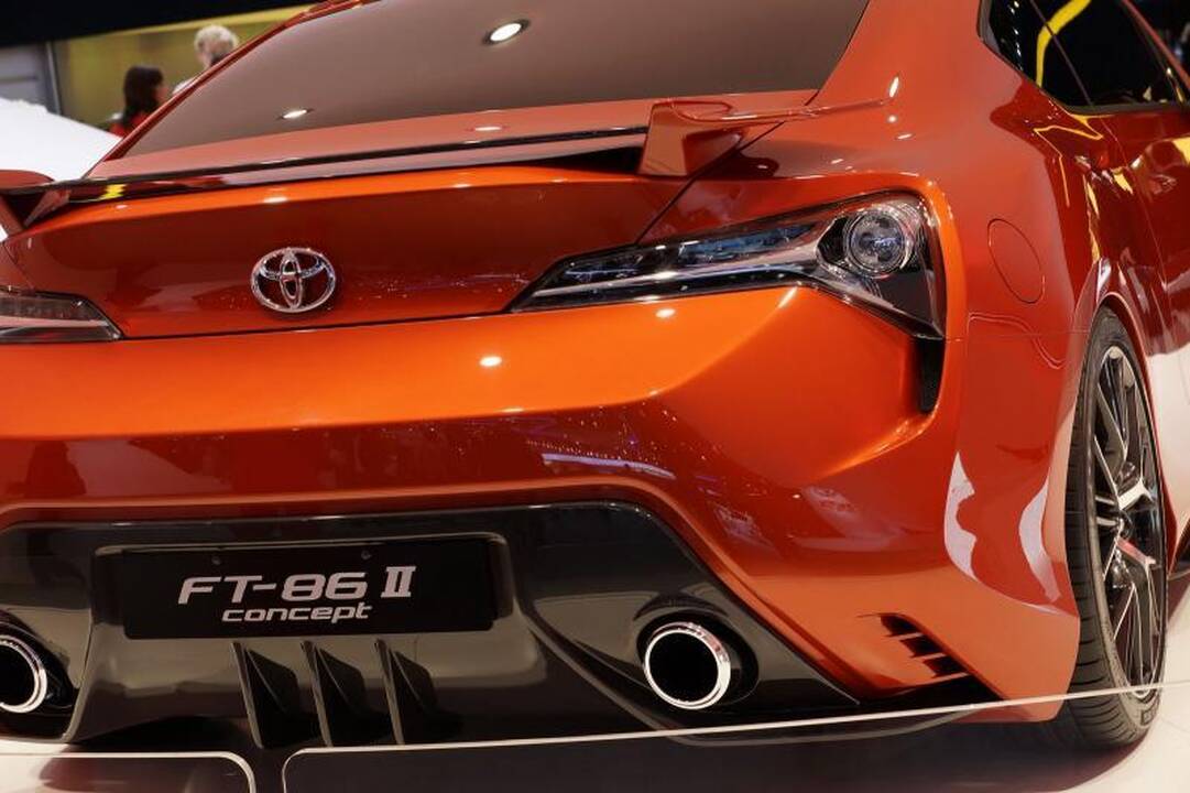 Frankfurto automobilių paroda: vis dar netikras „Toyota FT-86 II“ 