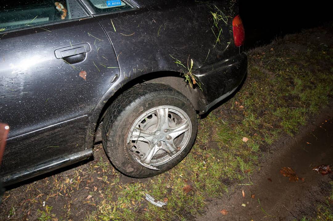 Vilniuje apvirtus automobiliui nukentėjo dešimtmetis vaikas