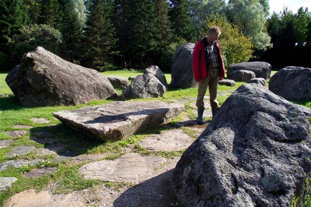 Kelionė po Vaclovo Into akmenų pasaulį  