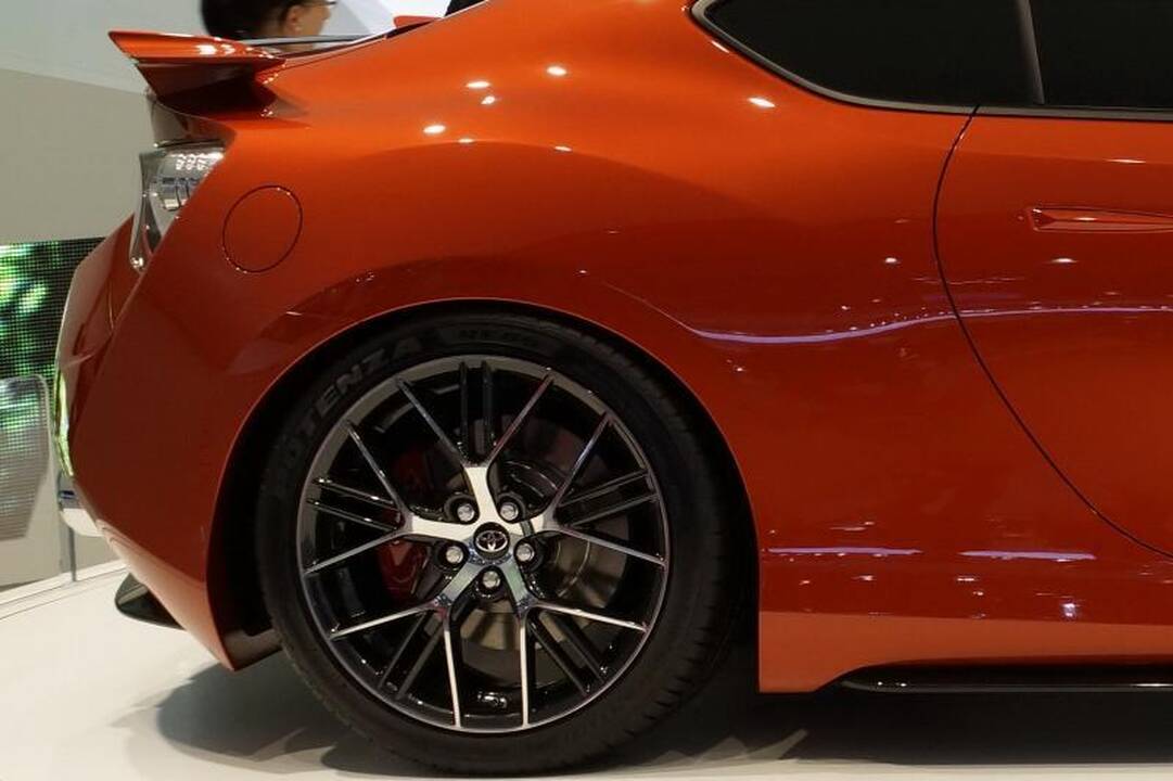 Frankfurto automobilių paroda: vis dar netikras „Toyota FT-86 II“ 