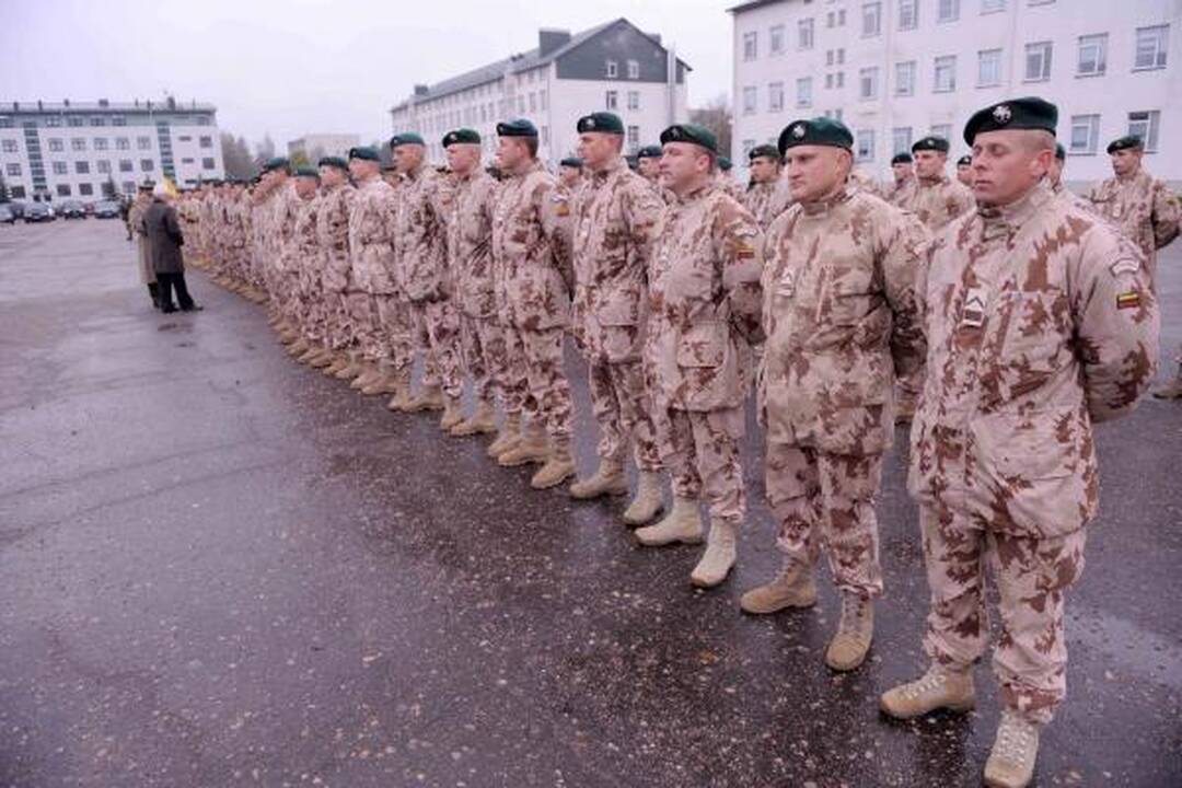 Į misiją Afganistane išlydėta 12-oji karių pamaina