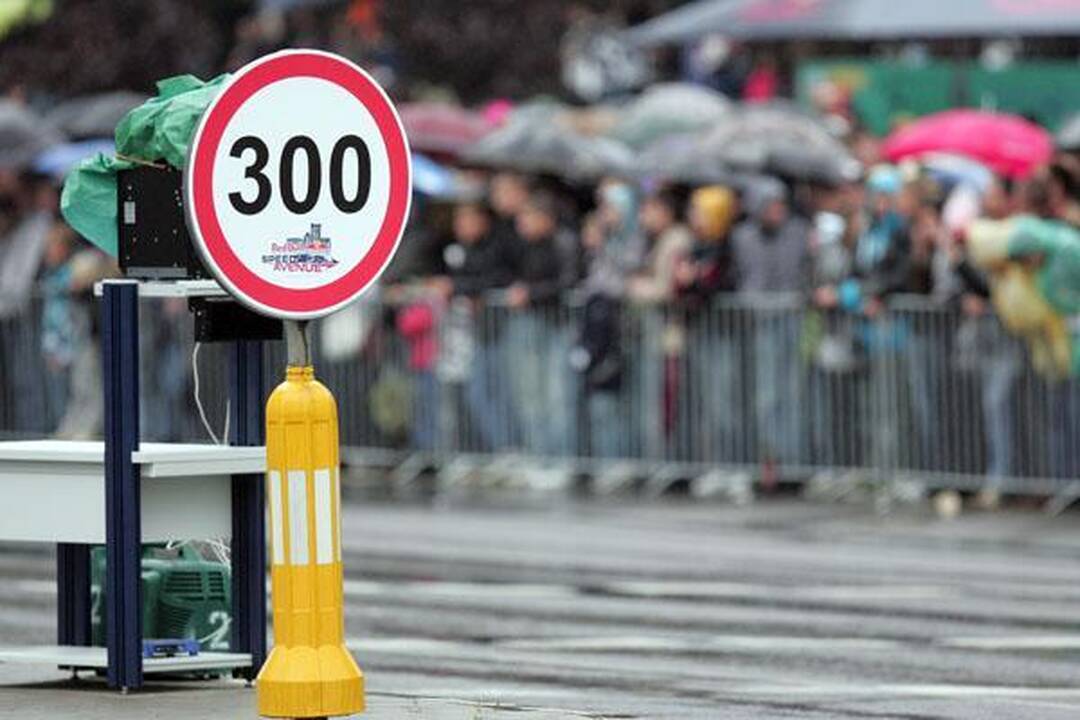 Vilnius išvydo, ką sugeba Davidas Coulthardas