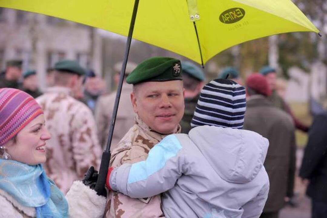 Į misiją Afganistane išlydėta 12-oji karių pamaina
