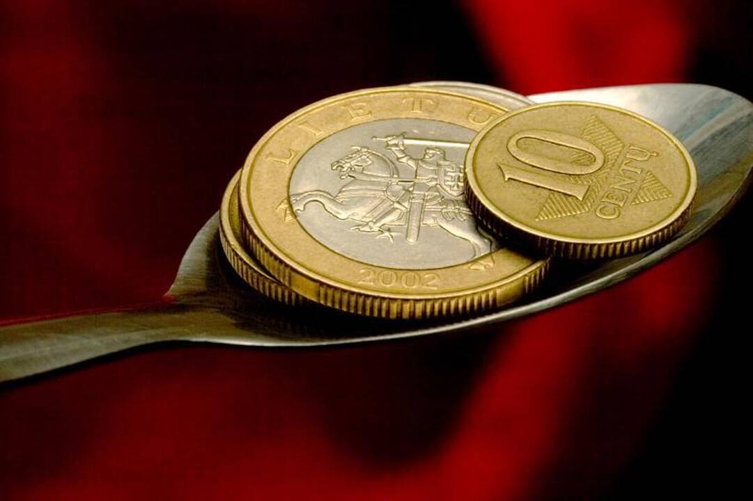 Iš Seimo parlamentarus paleis tuščiomis kišenėmis?